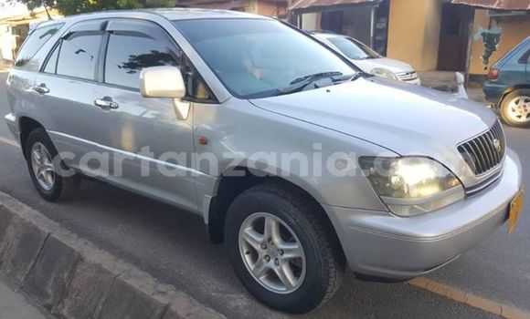 Buy Used Toyota Harrier Silver Car in Dar es Salaam in Dar es Salaam Buy Used Toyota Harrier Silver Car in Dar es Salaam in Dar es Salaam