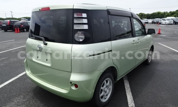 Buy Import Toyota Sienta Green Car in Dar es Salaam in Dar es Salaam Buy Import Toyota Sienta Green Car in Dar es Salaam in Dar es Salaam