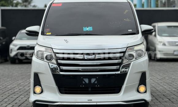 Buy Import Toyota Noah White Car in Dar es Salaam in Dar es Salaam