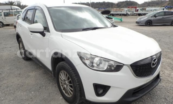 Nunua Imported Mazda CX-5 Nyeupe Gari ndani ya Dar es Salaam nchini Dar es Salaam Nunua Imported Mazda CX-5 Nyeupe Gari ndani ya Dar es Salaam nchini Dar es Salaam
