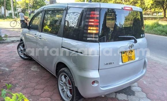 Buy Used Toyota Sienta Other Car in Dar es Salaam in Dar es Salaam Buy Used Toyota Sienta Other Car in Dar es Salaam in Dar es Salaam
