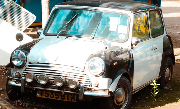 Buy Used Mini Cooper White Car in Moshi in Kilimanjaro