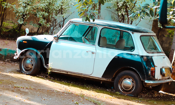 Buy Used Mini Cooper White Car in Moshi in Kilimanjaro Buy Used Mini Cooper White Car in Moshi in Kilimanjaro