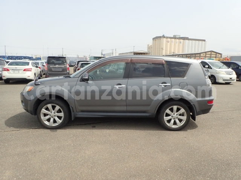 Big with watermark mitsubishi outlander dar es salaam dar es salaam 22004