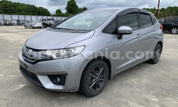 Buy Import Honda FIT Silver Car in Dar es Salaam in Dar es Salaam Buy Import Honda FIT Silver Car in Dar es Salaam in Dar es Salaam