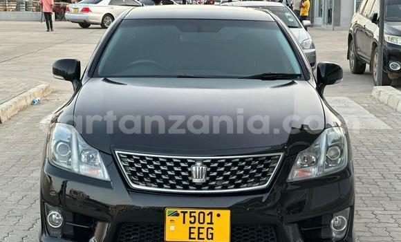 Buy Used Toyota Crown Black Car in Dar es Salaam in Dar es Salaam Buy Used Toyota Crown Black Car in Dar es Salaam in Dar es Salaam