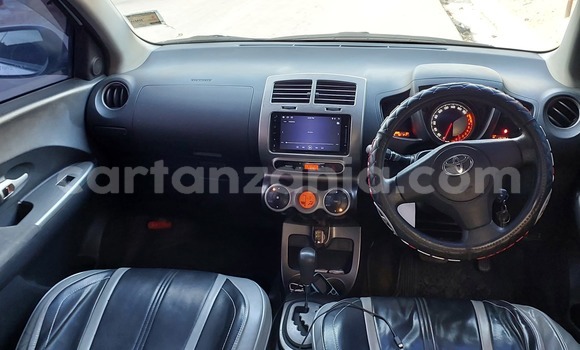 Buy Used Toyota IST Silver Car in Dar es Salaam in Dar es Salaam Buy Used Toyota IST Silver Car in Dar es Salaam in Dar es Salaam