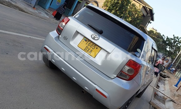 Buy Used Toyota IST Silver Car in Dar es Salaam in Dar es Salaam Buy Used Toyota IST Silver Car in Dar es Salaam in Dar es Salaam