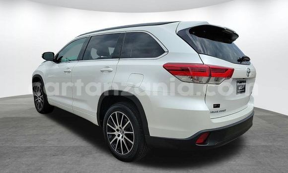 Buy Used Toyota Highlander Other Car in Buhigwe in Kigoma Buy Used Toyota Highlander Other Car in Buhigwe in Kigoma