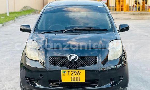 Nunua Ilio tumika Toyota Vitz Nyingine Gari ndani ya Dar es Salaam nchini Dar es Salaam