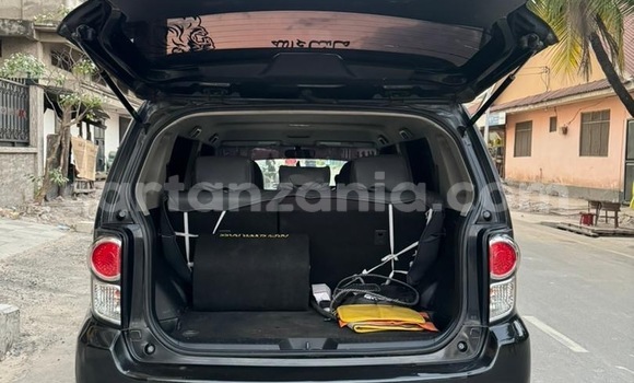 Nunua Ilio tumika Toyota Corolla Rumion Nyeusi Gari ndani ya Dar es Salaam nchini Dar es Salaam Nunua Ilio tumika Toyota Corolla Rumion Nyeusi Gari ndani ya Dar es Salaam nchini Dar es Salaam