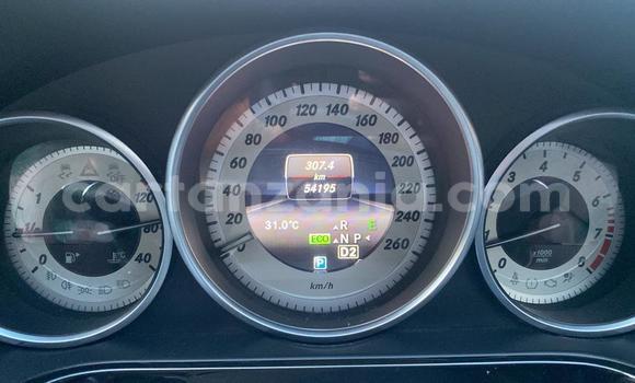 Nunua Ilio tumika Mercedes‒Benz E–Class Fedha Gari ndani ya Dar es Salaam nchini Dar es Salaam Nunua Ilio tumika Mercedes‒Benz E–Class Fedha Gari ndani ya Dar es Salaam nchini Dar es Salaam