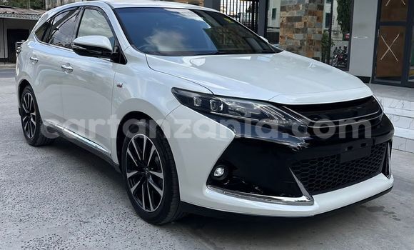 Buy Import Toyota Harrier White Car in Dar es Salaam in Dar es Salaam