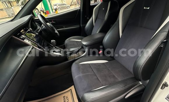 Buy Import Toyota Harrier White Car in Dar es Salaam in Dar es Salaam Buy Import Toyota Harrier White Car in Dar es Salaam in Dar es Salaam