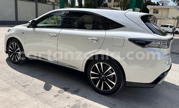 Buy Import Toyota Harrier White Car in Dar es Salaam in Dar es Salaam Buy Import Toyota Harrier White Car in Dar es Salaam in Dar es Salaam