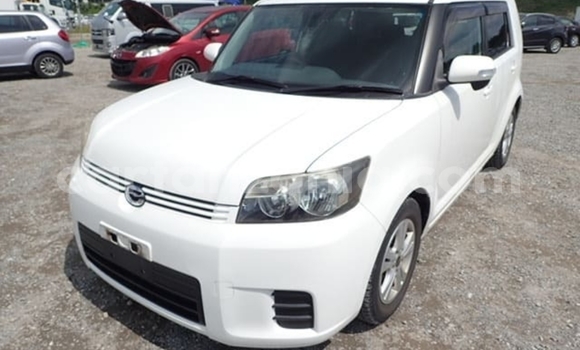 Buy Import Toyota Corolla Rumion White Car in Dar es Salaam in Dar es Salaam Buy Import Toyota Corolla Rumion White Car in Dar es Salaam in Dar es Salaam