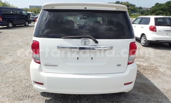 Buy Import Toyota Corolla Rumion White Car in Dar es Salaam in Dar es Salaam Buy Import Toyota Corolla Rumion White Car in Dar es Salaam in Dar es Salaam