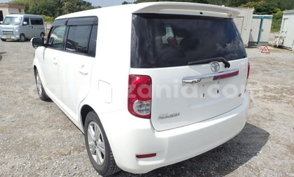 Buy Import Toyota Corolla Rumion White Car in Dar es Salaam in Dar es Salaam Buy Import Toyota Corolla Rumion White Car in Dar es Salaam in Dar es Salaam