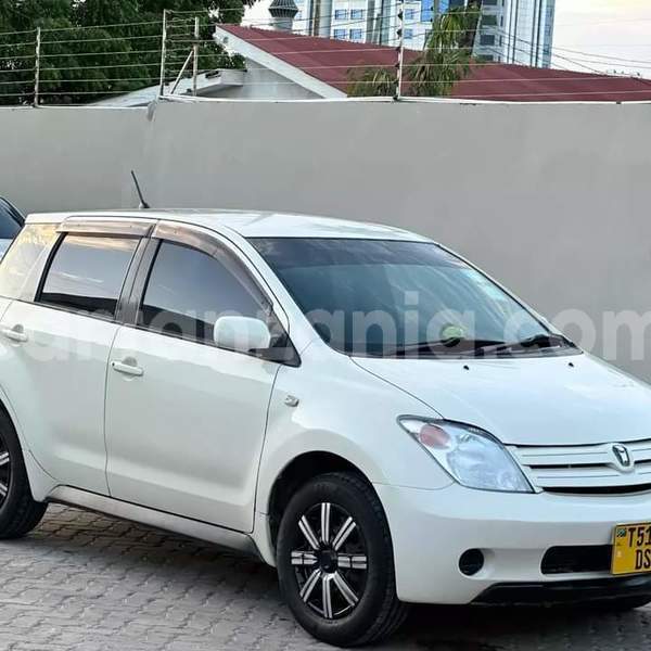 Big with watermark toyota ist dar es salaam dar es salaam 22120