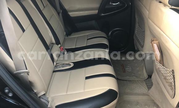 Nunua Ilio tumika Toyota Vanguard Nyeusi Gari ndani ya Dar es Salaam nchini Dar es Salaam Nunua Ilio tumika Toyota Vanguard Nyeusi Gari ndani ya Dar es Salaam nchini Dar es Salaam