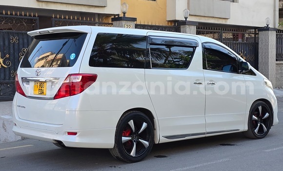 Nunua Ilio tumika Toyota Alphard Nyeupe Gari ndani ya Dar es Salaam nchini Dar es Salaam Nunua Ilio tumika Toyota Alphard Nyeupe Gari ndani ya Dar es Salaam nchini Dar es Salaam