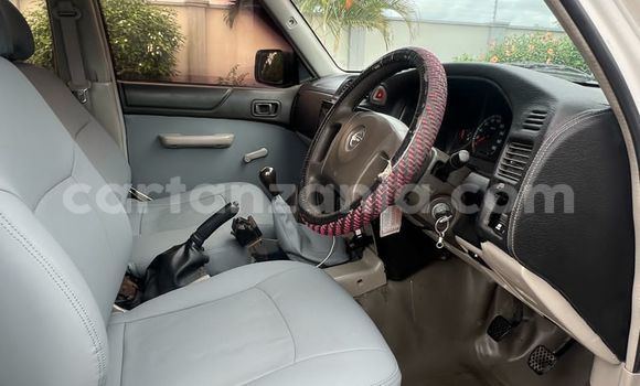 Buy Used Nissan Patrol White Car in Dar es Salaam in Dar es Salaam Buy Used Nissan Patrol White Car in Dar es Salaam in Dar es Salaam
