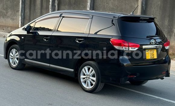 Nunua Ilio tumika Toyota Wish Nyeusi Gari ndani ya Dar es Salaam nchini Dar es Salaam