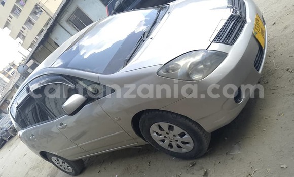 Buy Used Toyota Spacio Silver Car in Dar es Salaam in Dar es Salaam