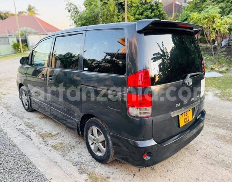 Big with watermark toyota noah arusha arusha 22189