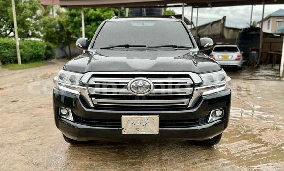 Buy Used Toyota Land Cruiser Black Car in Dar es Salaam in Dar es Salaam