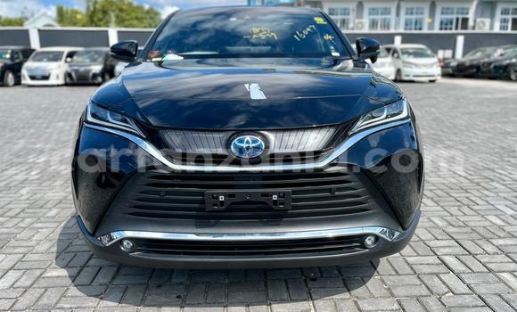 Nunua Ilio tumika Toyota Harrier Nyeusi Gari ndani ya Dar es Salaam nchini Dar es Salaam