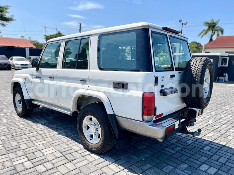 Big with watermark toyota land cruiser dar es salaam dar es salaam 22224