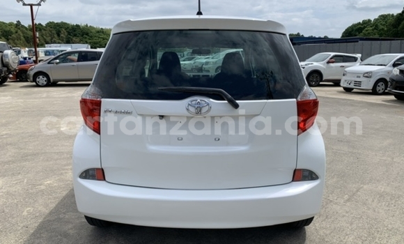 Nunua Imported Toyota Ractis Nyeupe Gari ndani ya Dar es Salaam nchini Dar es Salaam Nunua Imported Toyota Ractis Nyeupe Gari ndani ya Dar es Salaam nchini Dar es Salaam