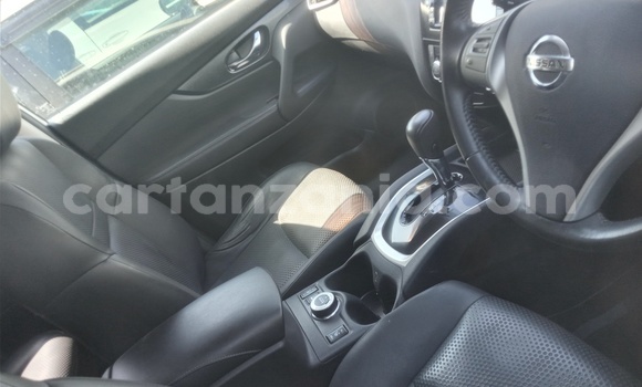 Buy Import Nissan X–Trail White Car in Dar es Salaam in Dar es Salaam Buy Import Nissan X–Trail White Car in Dar es Salaam in Dar es Salaam