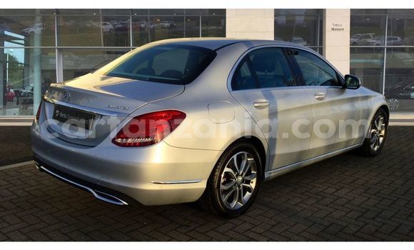 Nunua Ilio tumika Mercedes Viano Fedha Gari ndani ya Arusha nchini Arusha Nunua Ilio tumika Mercedes Viano Fedha Gari ndani ya Arusha nchini Arusha