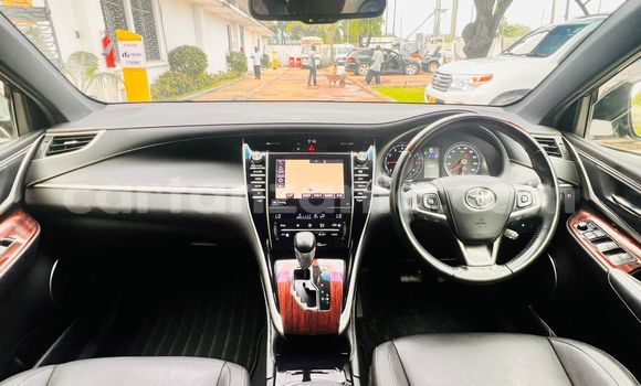 Nunua Mpya Toyota Harrier Nyeusi Gari ndani ya Dar es Salaam nchini Dar es Salaam Nunua Mpya Toyota Harrier Nyeusi Gari ndani ya Dar es Salaam nchini Dar es Salaam