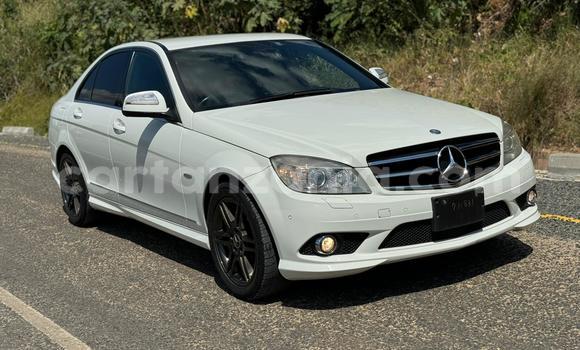 Buy Used Mercedes‒Benz C–Class White Car in Dar es Salaam in Dar es Salaam
