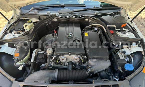 Buy Used Mercedes‒Benz C–Class White Car in Dar es Salaam in Dar es Salaam Buy Used Mercedes‒Benz C–Class White Car in Dar es Salaam in Dar es Salaam