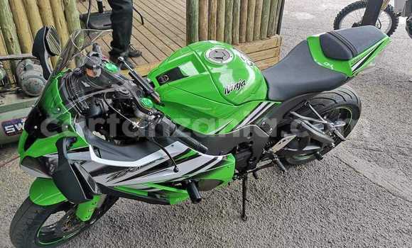Buy Used Kawasaki H Green Bike in Arusha in Arusha Buy Used Kawasaki H Green Bike in Arusha in Arusha