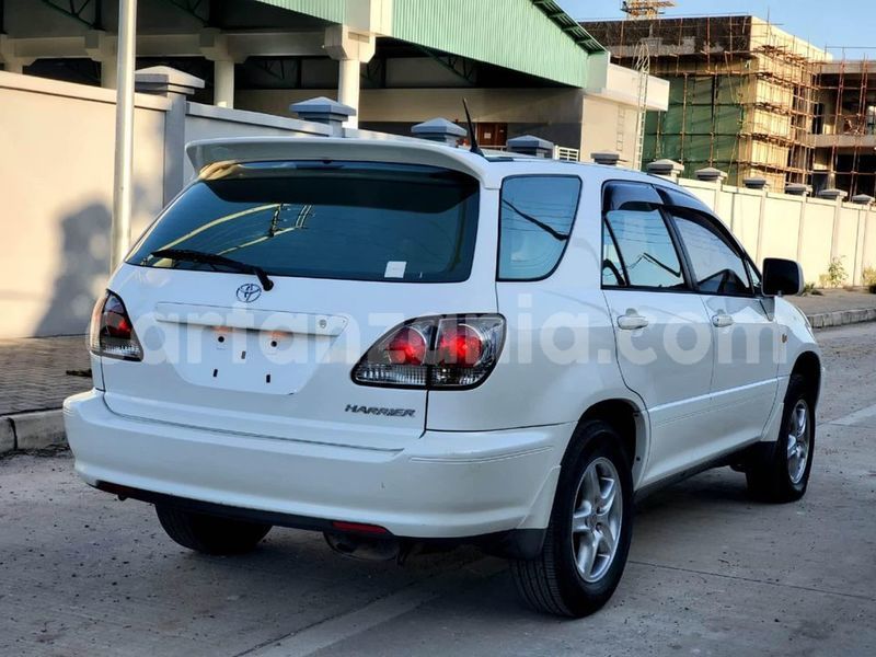 Big with watermark toyota harrier simiyu bariadi 22272