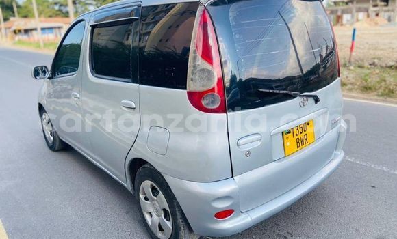 Nunua Ilio tumika Toyota FunCargo Nyingine Gari ndani ya Bariadi nchini Simiyu Nunua Ilio tumika Toyota FunCargo Nyingine Gari ndani ya Bariadi nchini Simiyu