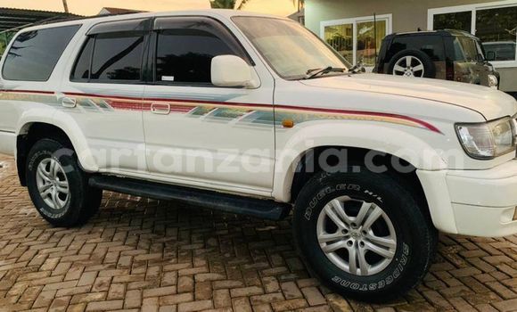 Buy Used Toyota Hilux White Car in Babati Urban in Manyara Buy Used Toyota Hilux White Car in Babati Urban in Manyara