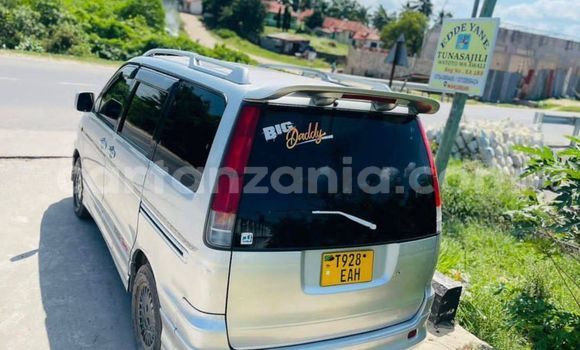 Buy Used Toyota Noah Other Car in Babati Urban in Manyara Buy Used Toyota Noah Other Car in Babati Urban in Manyara
