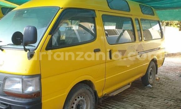 Buy Used Toyota Hiace Other Car in Babati Urban in Manyara Buy Used Toyota Hiace Other Car in Babati Urban in Manyara