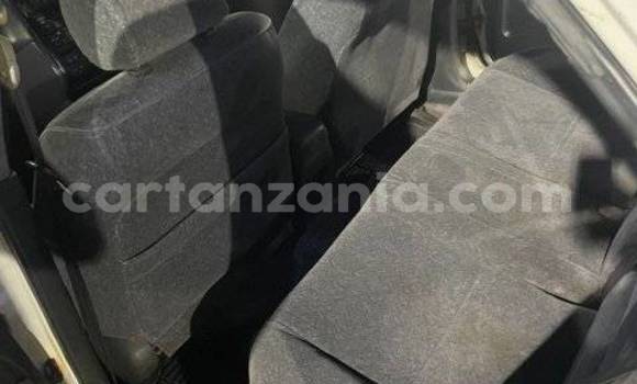 Nunua Ilio tumika Toyota Carina Nyeupe Gari ndani ya Biharamulo nchini Kagera Nunua Ilio tumika Toyota Carina Nyeupe Gari ndani ya Biharamulo nchini Kagera