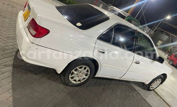 Nunua Ilio tumika Toyota Carina Nyeupe Gari ndani ya Biharamulo nchini Kagera Nunua Ilio tumika Toyota Carina Nyeupe Gari ndani ya Biharamulo nchini Kagera