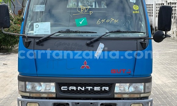 Buy Import Mitsubishi Fuso Fighter Blue Truck in Dar es Salaam in Dar es Salaam