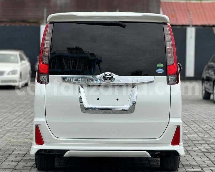 Big with watermark toyota noah dar es salaam dar es salaam 22319