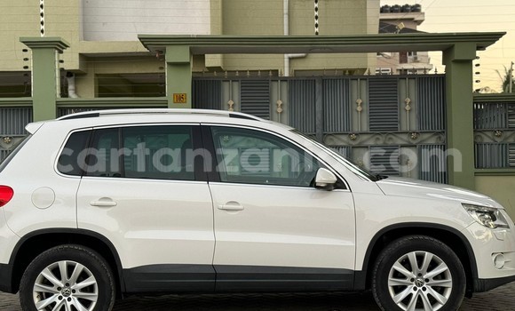 Buy Import Volkswagen Tiguan White Car in Dar es Salaam in Dar es Salaam Buy Import Volkswagen Tiguan White Car in Dar es Salaam in Dar es Salaam