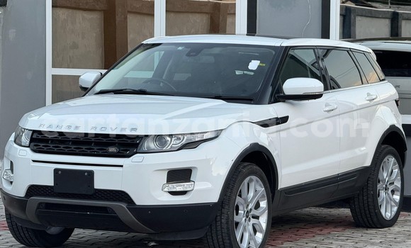 Buy Import Land Rover Range Rover Evoque White Car in Dar es Salaam in Dar es Salaam